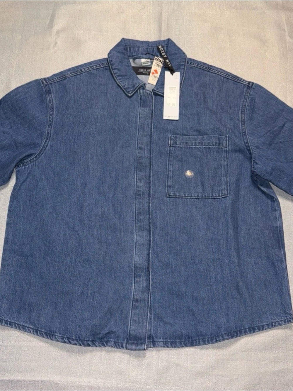 Noisy May size medium new with tags Blue Denim Button-Down Shirt